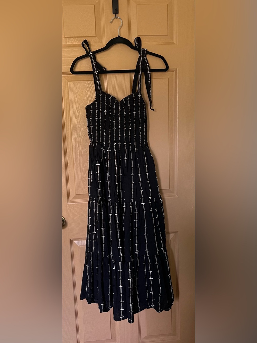 Madewell Lucie Shoulder Tie Smocked Midi Dress